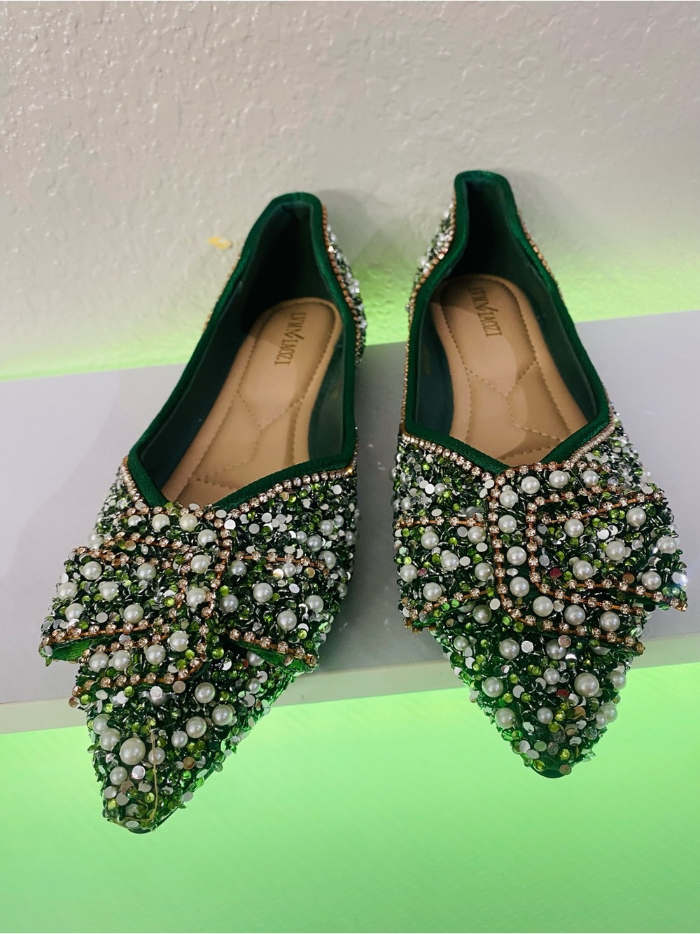 LVMIAOZI Women’s Green Faux Leather Slip-On Flat Pointed Toe Beaded Rhinestone